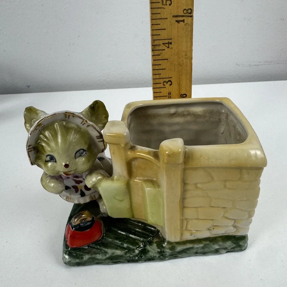 Vtg‎ Napco Style Big Eye Girl Planter Japan Mid Century Kitsch Vase Wales